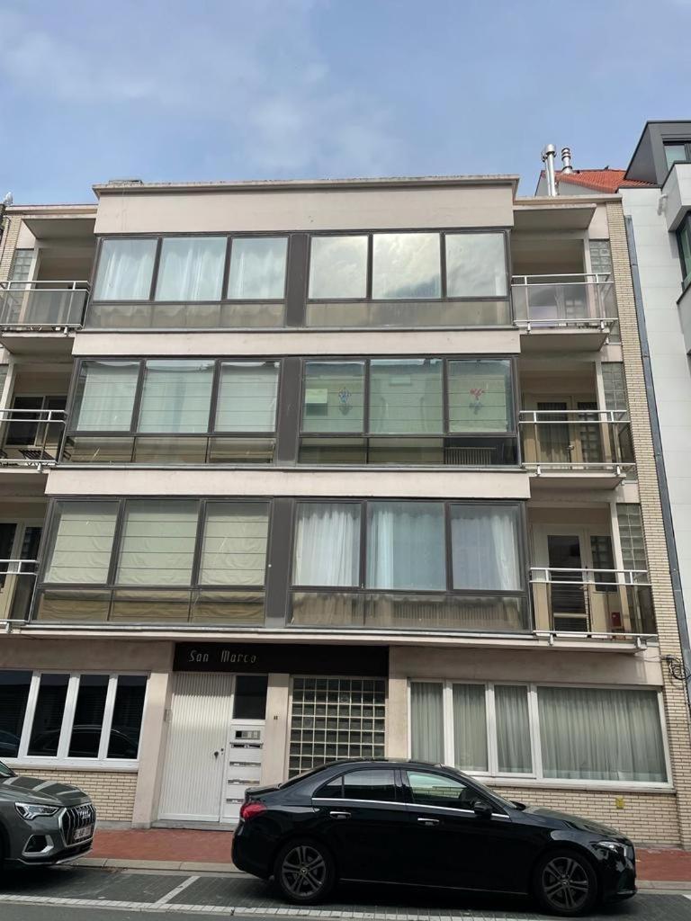 2 Spacieux Pour 4 Personnes Appartement Knokke-Heist